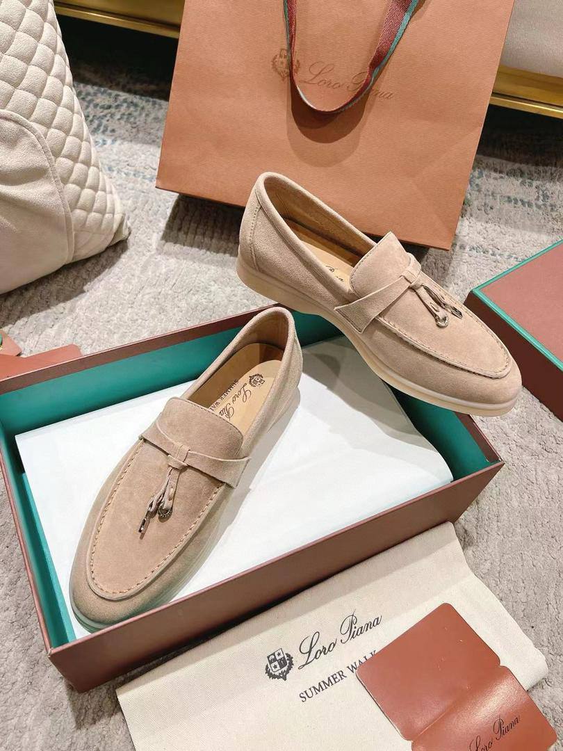 L0r0 shoes